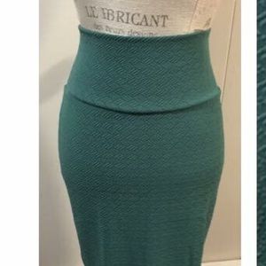 LulaRoe Cassie skirt size large true to size