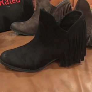Women's Fringe Boots Booties 9.5 BLACK