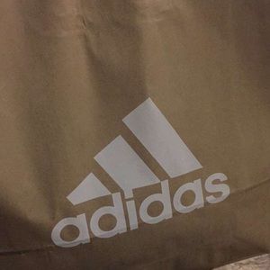 Meet your Posher, Maha