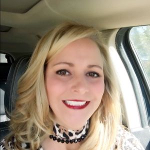 Meet your Posher, Jenny