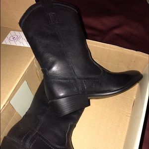 🎄SALE🎄 Frye girls boots