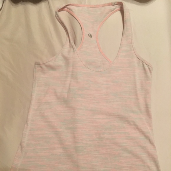 Lululemon tank