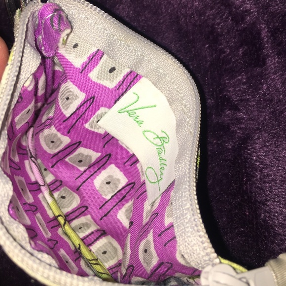 Vera Bradley keychain wallet! - Picture 3 of 3