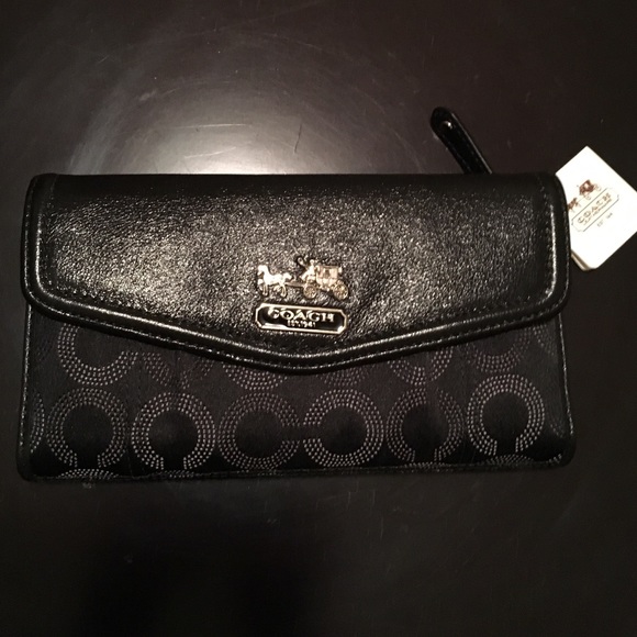 Coach wallet