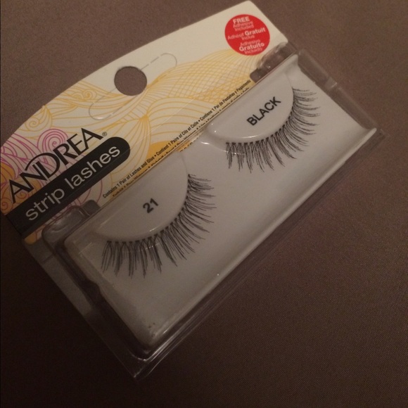 Lash Bundle!! ✨ - Picture 3 of 3