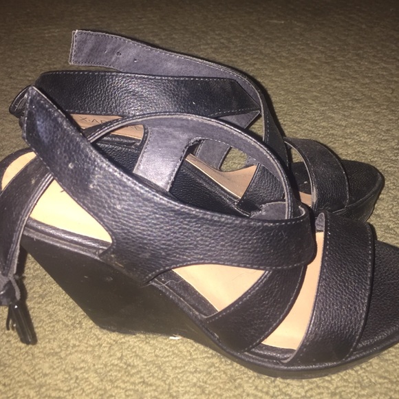 Strappy black wedges - Picture 2 of 4