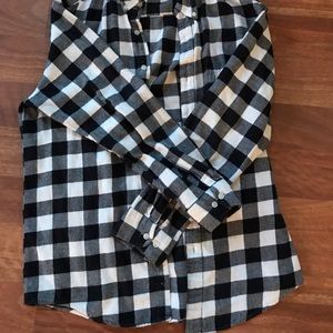 Cute checkered plaid flannel