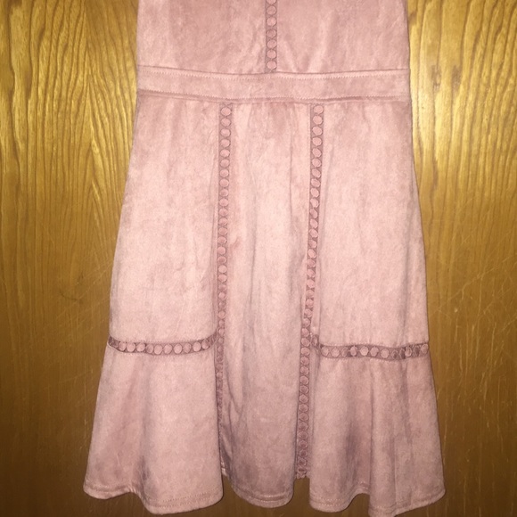 Pink velvet dress - Picture 3 of 4