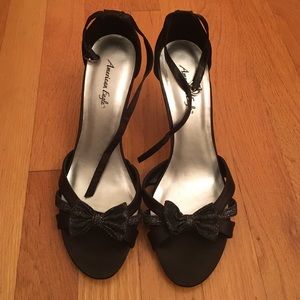 American Eagle heels