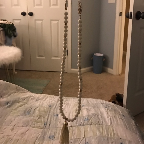 Beaded necklace