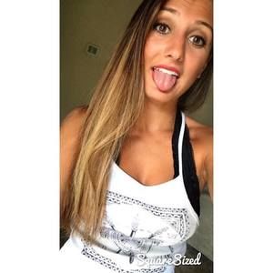 Meet your Posher, Abby