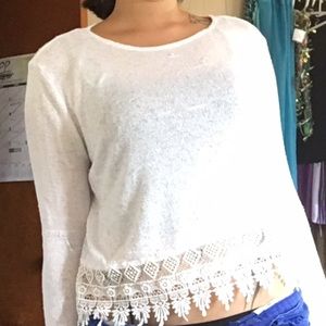 White laced long sleeve woven top
