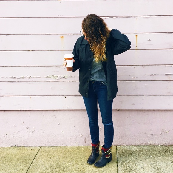 LAST ONE! "Not Your Babe" Embroidered Windbreaker - Picture 2 of 3