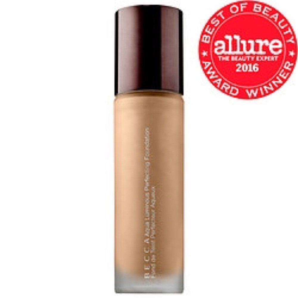 Becca Aqua Luminous Perfecting Foundation