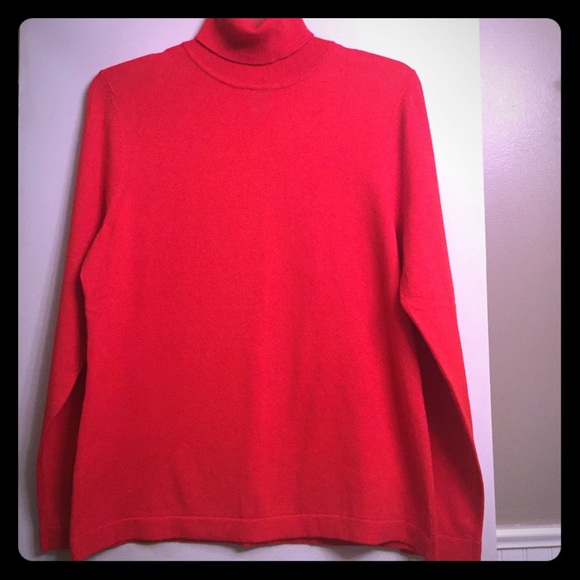 Chico's turtleneck size 1