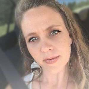 Meet your Posher, Cerissa