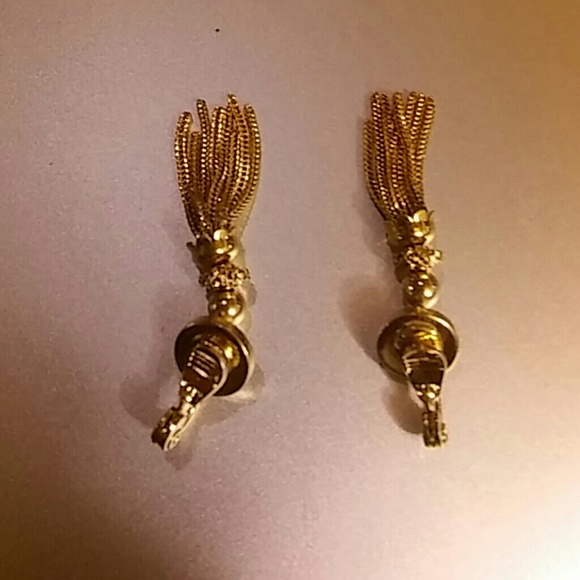 Subtle Elegance - Picture 4 of 4