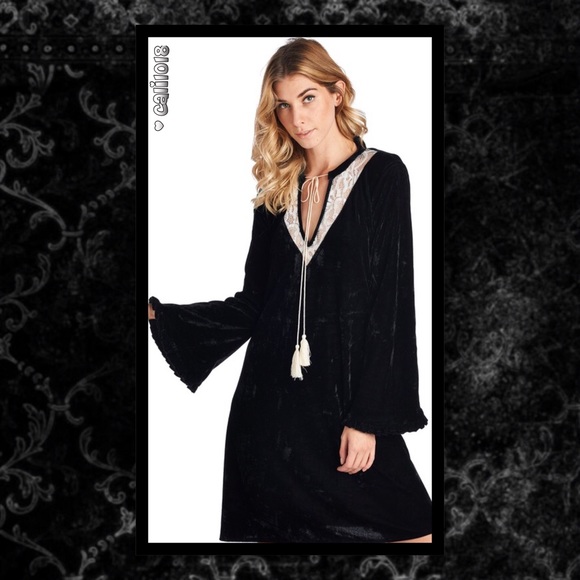 ‼️1 LEFT🆕Velvet Lace Insert Bell Sleeve Boho - Picture 2 of 3