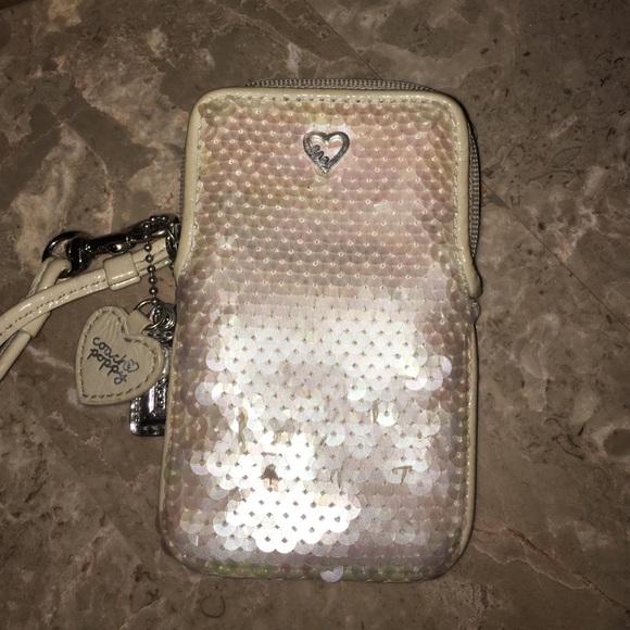 Coach wristlet/Phone holder