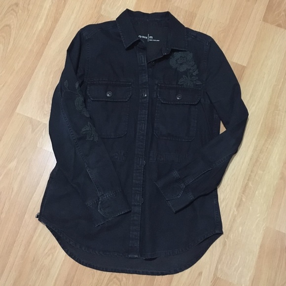 Gap Embroidered Shirt Jacket - Picture 2 of 4