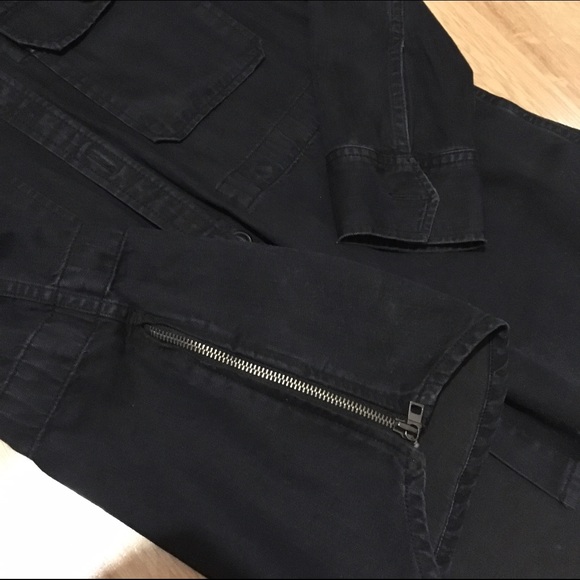 Gap Embroidered Shirt Jacket - Picture 4 of 4