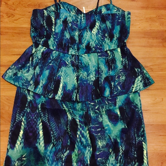 Kensie full peplum dress - Picture 4 of 4