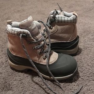 North face snow boots
