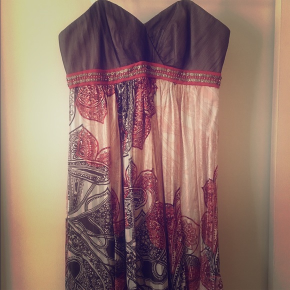 Strapless Cocktail Dress 4 - Picture 1 of 4