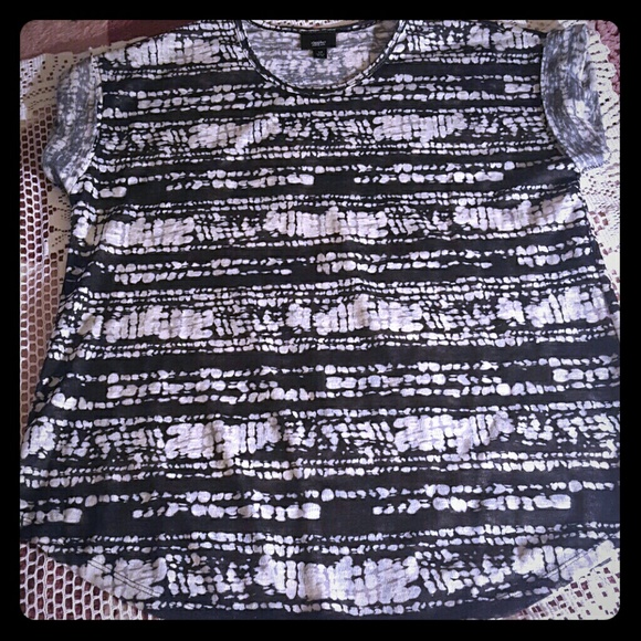 MOSSIMO PATTERN TOP NWOT!!