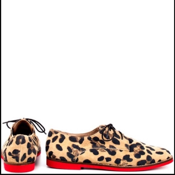 Steve Madden Leopard Oxford