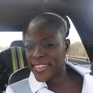 Meet your Posher, Rosalyn