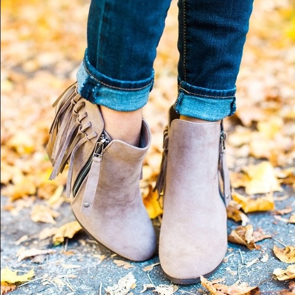 Beige fringe ankle boots bootie - Picture 2 of 4