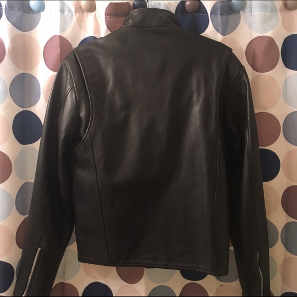 Genuine Woman's Leather Jacket - Picture 2 of 4