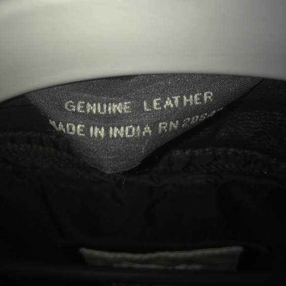 Genuine Woman's Leather Jacket - Picture 4 of 4