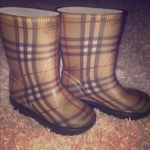 Girls Burberry Rain Boots