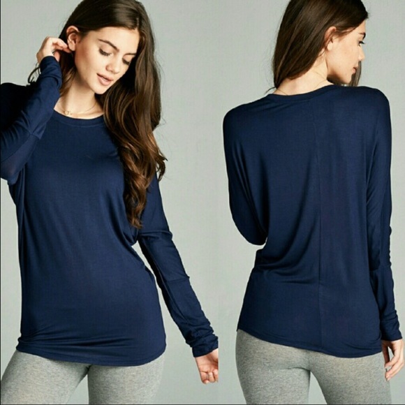 🎉NEW LISTING 🎉 LONG SLEEVE DOLMAN TOP 💃 NAVY 💃 - Picture 1 of 3