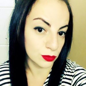 Meet your Posher, Xhenis