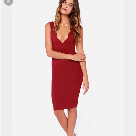 Lulus scalloped bodycon midi red wine dress