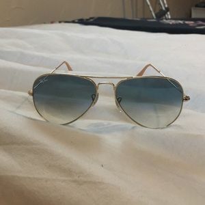 Ray ban blue aviators