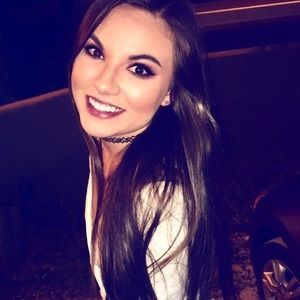 Meet your Posher, Vera