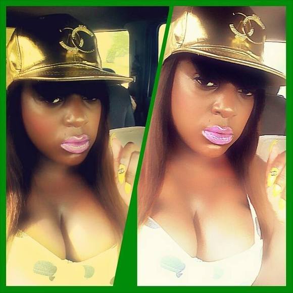 Meet your Posher, Treece - Picture 1 of 1