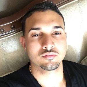 Meet your Posher, Christopher