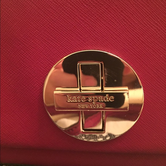 Kate Spade Crossbody 🌟 - Picture 3 of 4