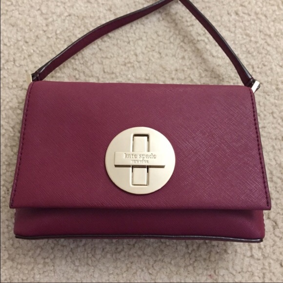 Kate Spade Crossbody 🌟 - Picture 4 of 4