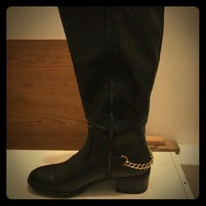 White Moantaing riding boots