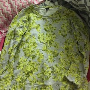 Size m Jc crew floral sweater