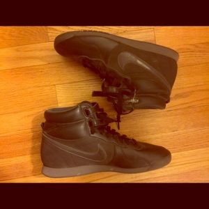 Nike Aerofit High Sneaker Style