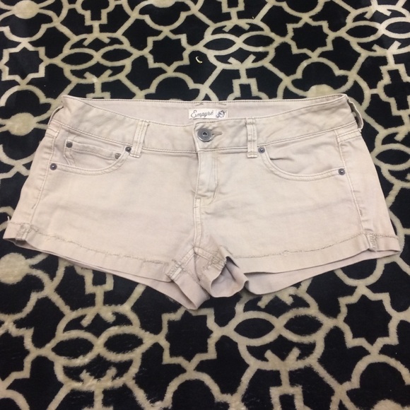 Empyre Tan Jean Shorts - Picture 1 of 4