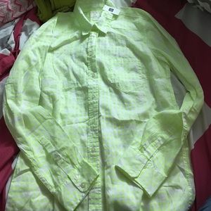 Gap shirt