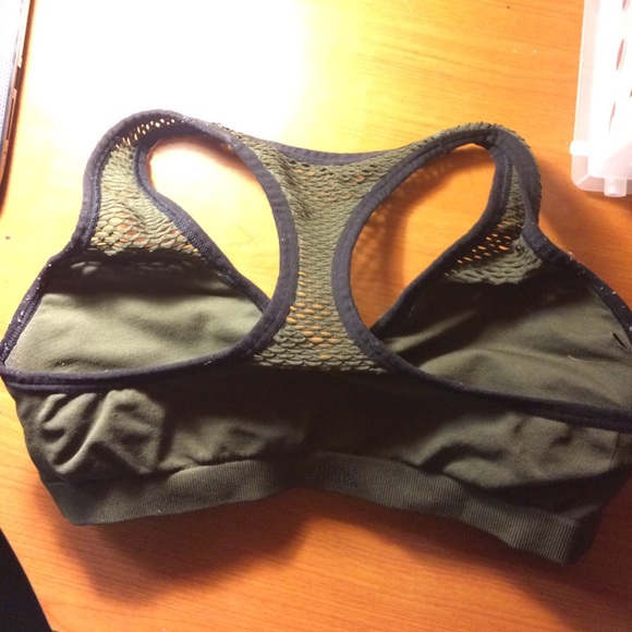 Victoria's Secret PINK Olive Green Sport Bra - Picture 2 of 2